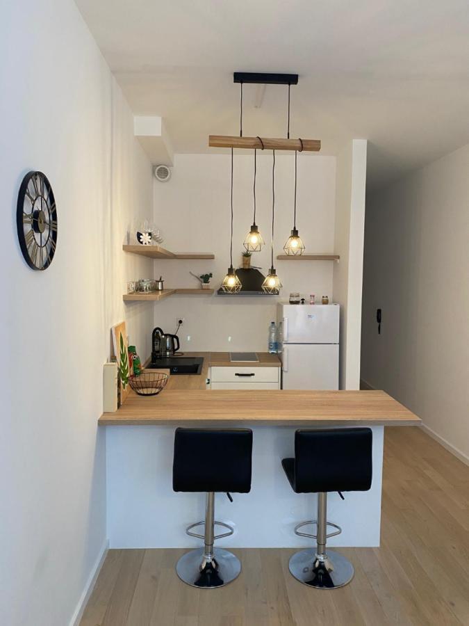 Emza Sea View Apartment Бар Экстерьер фото