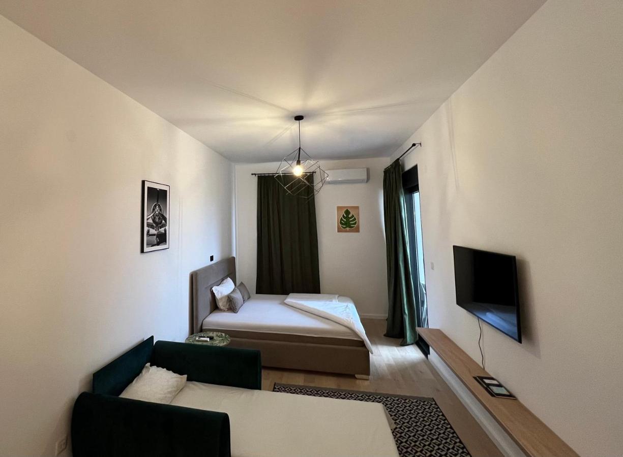 Emza Sea View Apartment Бар Экстерьер фото